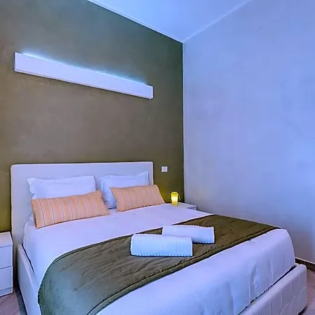 Penta Luxury House
