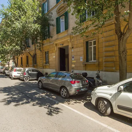 Penta Luxury House