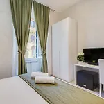 بيت ضيافة Penta Luxury House