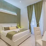 بيت ضيافة Penta Luxury House 4*